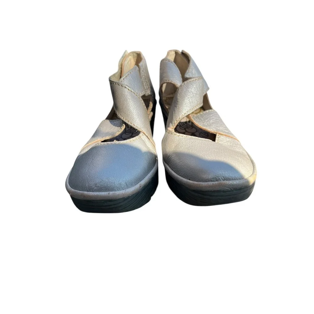 Fly London Yogo Crossover Leather Shoes Wedge Lagenlook Boho Silver, Size 41‎